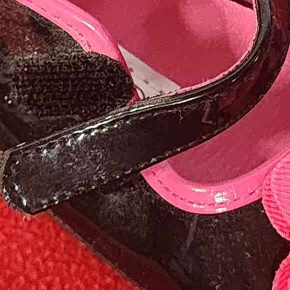 Tendertoes Black Patent Leather Fascia Flower Detail Infant Velcro Dress Shoe 2 - Picture 10 of 16